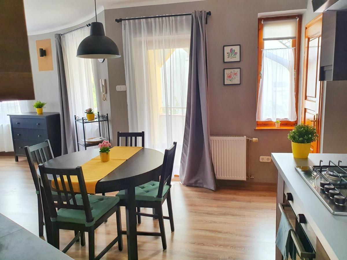 Pannonia Apartman Esztergom Eksteriør billede