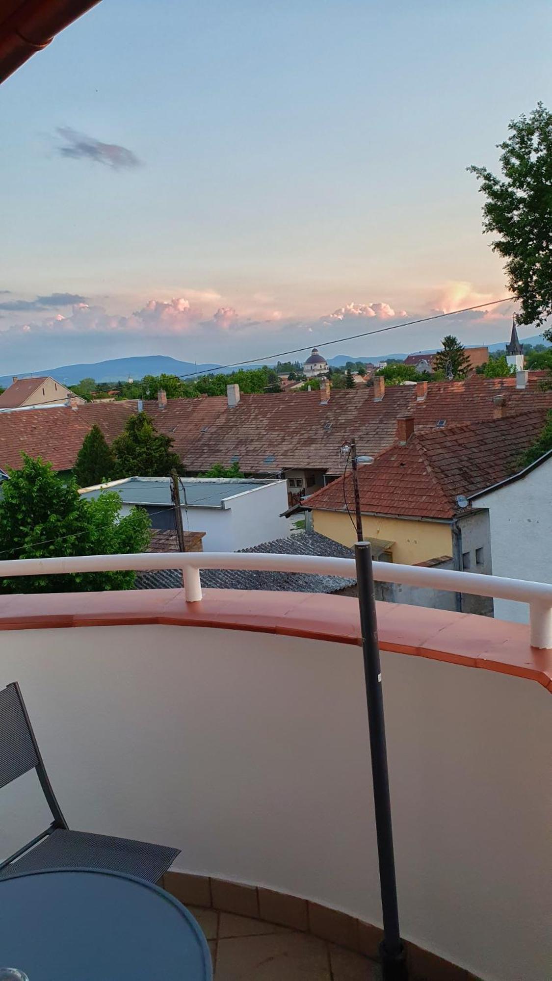 Pannonia Apartman Esztergom Værelse billede