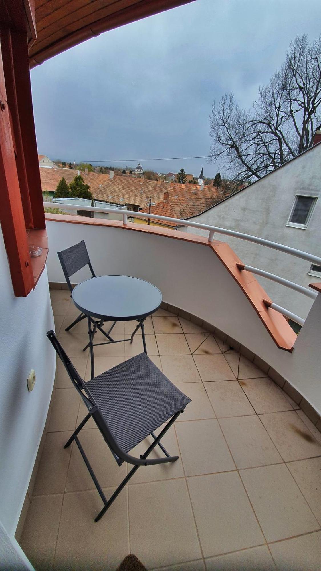 Pannonia Apartman Esztergom Værelse billede
