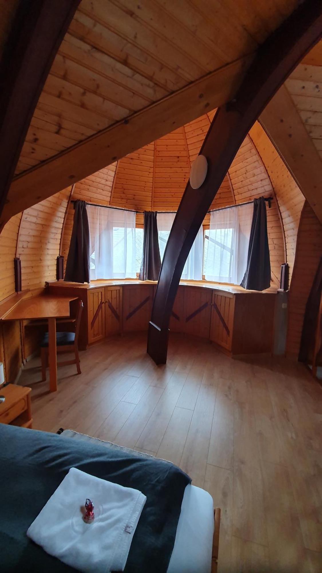 Pannonia Apartman Esztergom Værelse billede