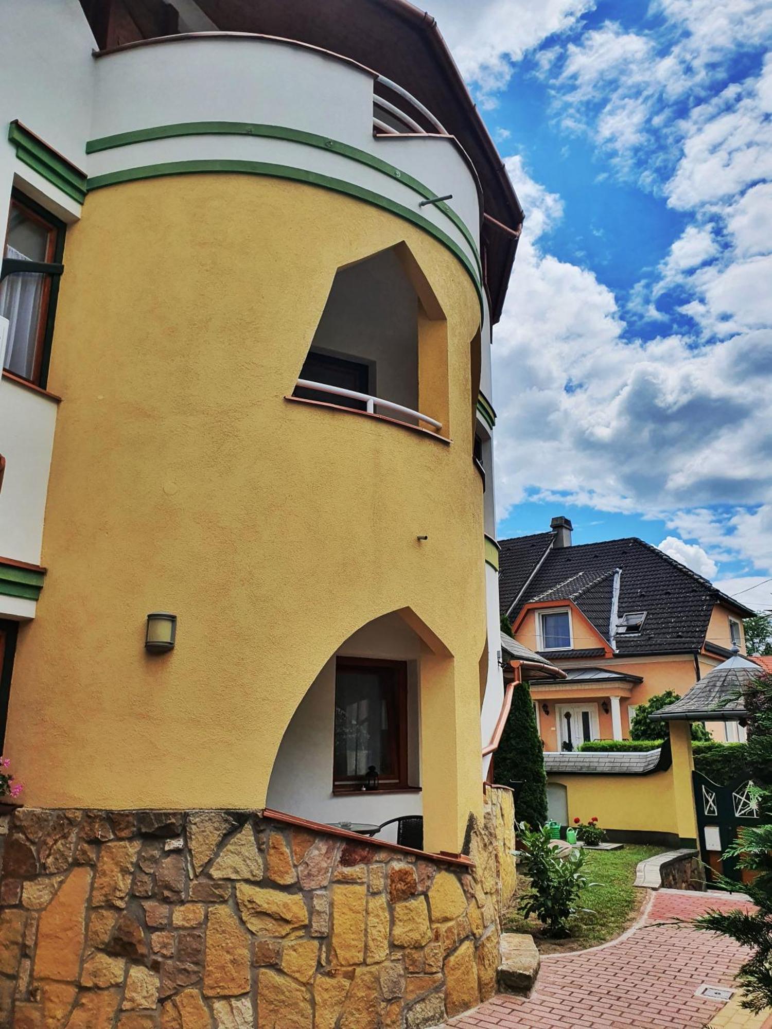 Pannonia Apartman Esztergom Værelse billede